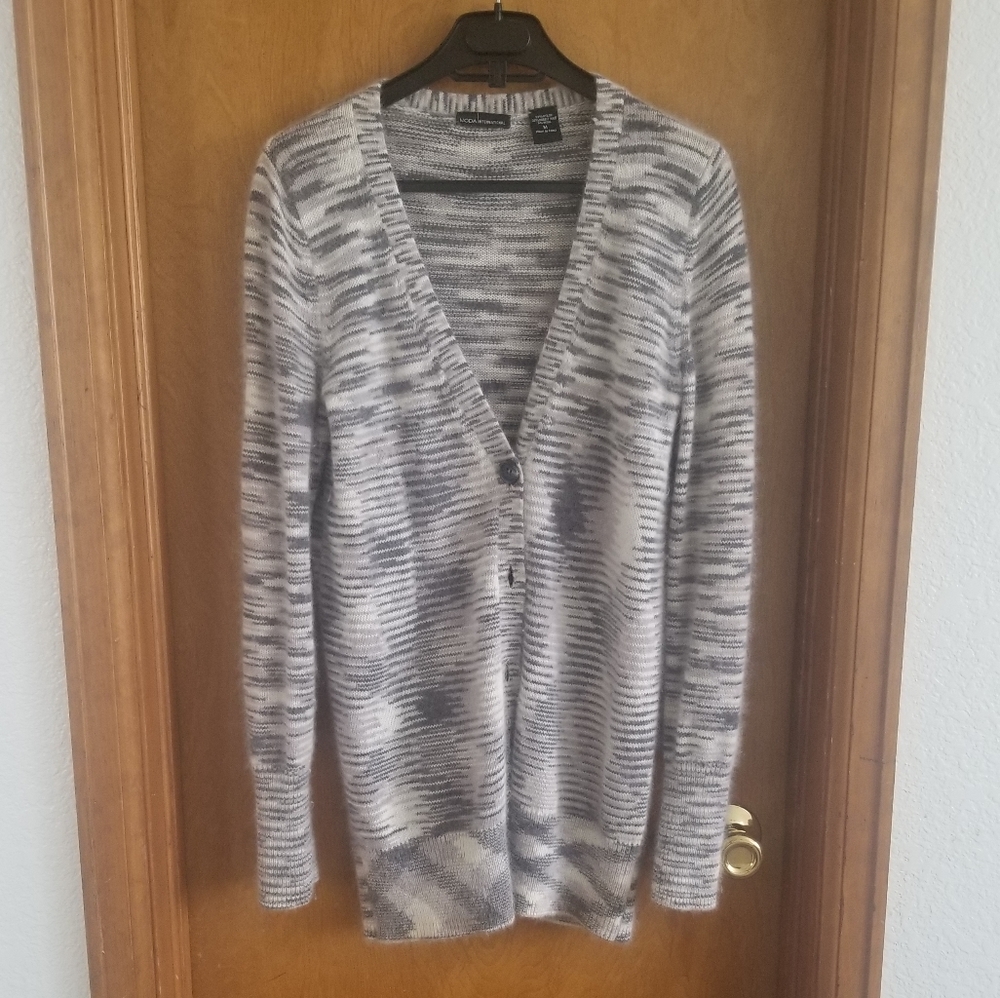Moda International Sweater/Cardigan Size M